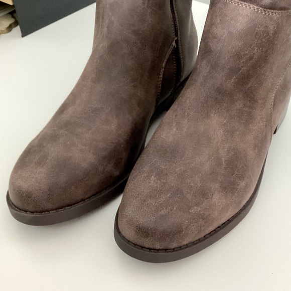 \Journee Collection\ Carly Wide Calf Riding Boot - Picture 3 of 15